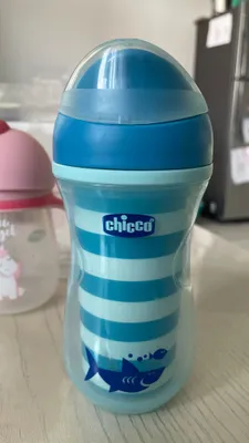 Поильник chicco детский 1