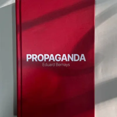 Propaganda
2+1