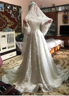 Shoshilinch! Munchoqlar bilan bezatilgan kelinlik 1
