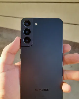 Samsung s22 plus 1