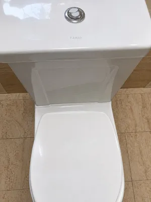 Unitaz, rakovina, oyna 1