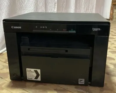 Canon i-sensys MF-3010 Срочно сотилади 1