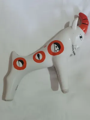 Продаю фарфоровую статуэтку 1