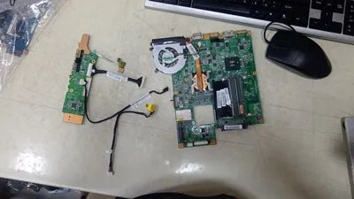 Lenovo Thinkpad Edge 13 E30 1