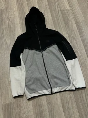 nike tech fleece 1
