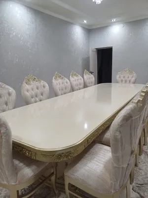 Новые стол и стулья, не использовались 1