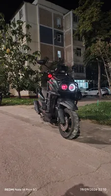 Скутер Tank 1
