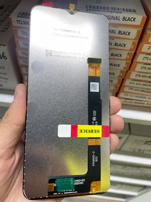 TCL. 20E 
TCL. 30E
TCL  505 LCD 1