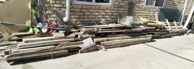 Taxtalar sotiladi.
