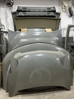 Кузовная запчасть GM 1
