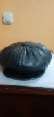 A’lo holatdagi 100% tabiiy charmdan tikilgan furajka, arzon sotaman. 1