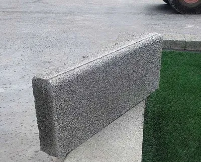 Брусчатка, бордюр, лестница