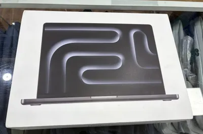 MacBook Pro m5 usa 1