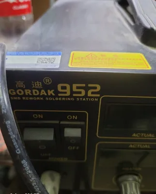 Ishonchli 2-in-1 kompressorli kavsharlash stansiyasi Gordak 952 sotiladi 1