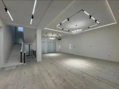 7 xonali kvartira, 500 m2, Mirzo Ulug'bek 1