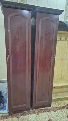 Shkaf bo’yi 2mdan baland eni 60-70 sm b/u holati juda ideal