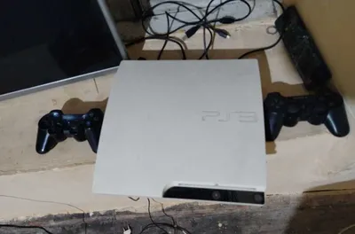 Playstation 3 sotiladi 320 gb