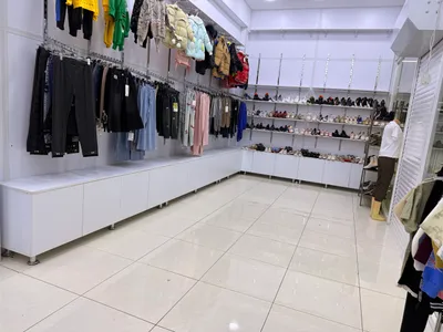 Продаётся нижний шкафчик за 4 млн 1