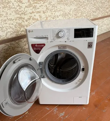 Стиральная машина LG 8 кг Inverter Direct Drive — в хорошем состоянии 1