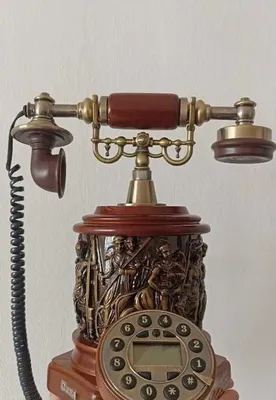 Retro telefon. 1