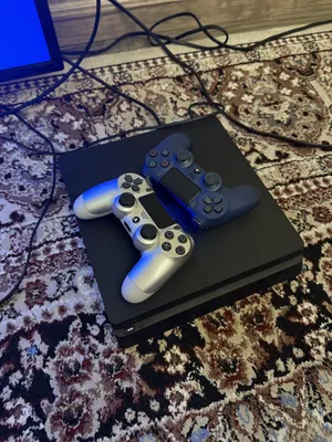Playstation 4 slim 1