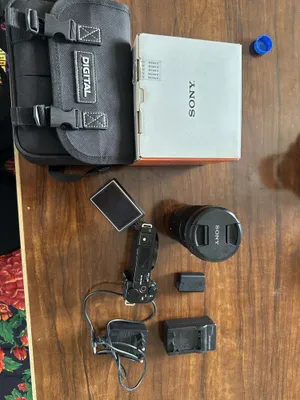 SONY ZV E10 Sotiladi 1