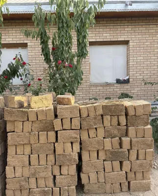 Срочно продаётся кирпич по низкой цене 1