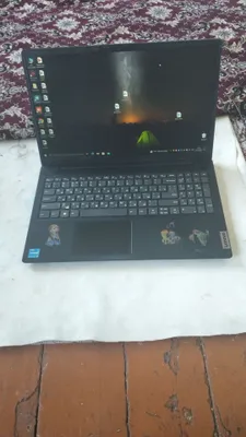 Lenovo V15 в идеальном состоянии