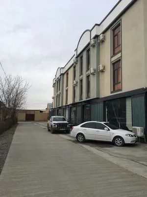 Продаётся уютный двор в центре города Джизака! 1