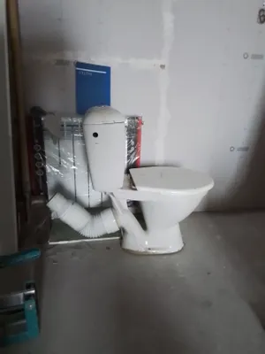Продаётся унитаз 1