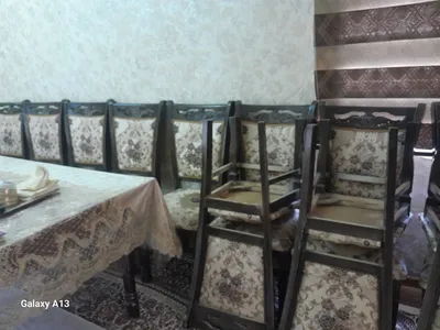 Стулья продаются срочно, комплект на 12 человек