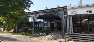 Metall konstruksiyalar, avtomobil uchun ayvonlar 1