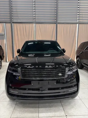 Land Rover Range Rover P550 plug in hybrid 2026