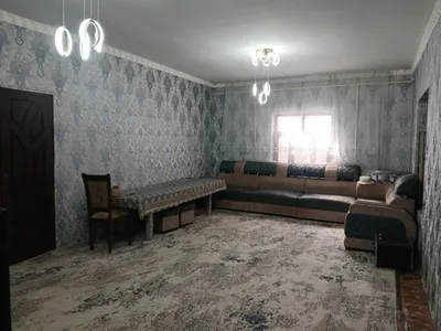 Sotiladi! 8 sotix hovli – 2 ta uy, yozgi va qishki molxona | Yuqori Ch 1