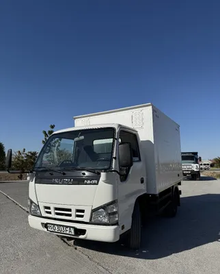 Isuzu ikki yarim toʻnna xolati alo kraskasi toza 2016 yil 1