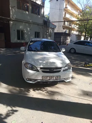 gentra sotiladi 2015 yil 6200$ 1