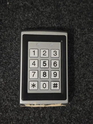 Kodli eshik klaviaturasi (Access Control Keypad) 1