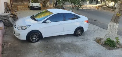Moshena yaxshi sastayanada Hyundai accent 1