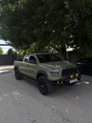 Afsonaviy Toyota Tundra sotiladi 1