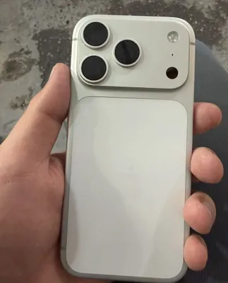 iPhone 17 Pro, серебристый, SIM/eSIM, 256 ГБ 1