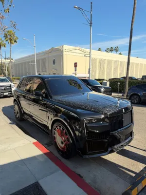 Rolls Royce Cullinan Mansory 1
