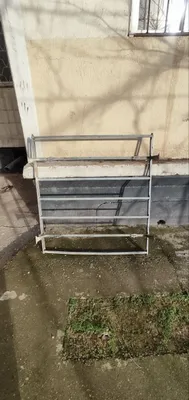 Продаю багажник жигули 1