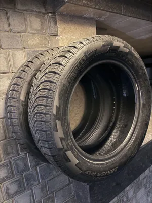 Shina Pirelli 225/55 R17