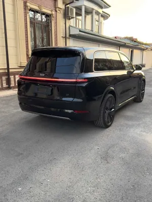 Lixiang L9 ULTRA за наличные и в рассрочку без процентов 1