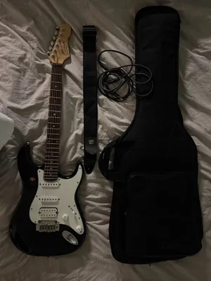 Elektr gitara stratokaster 1