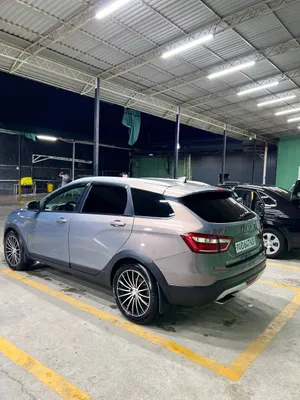 Lada vesta kross 1