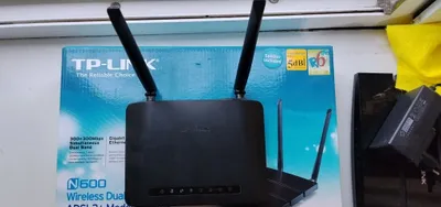Продаю надежный беспроводной маршрутизатор D-Link DIR-615. Отличный бю
