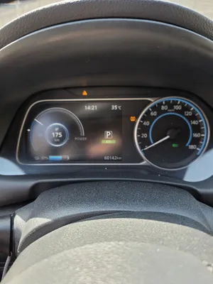 Nissan sylphy электро 1