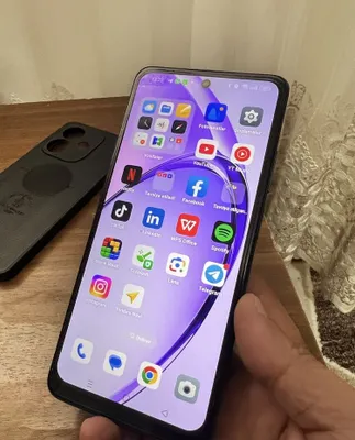 Smartfon oppo A40 1