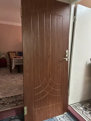 входная дверь деревянная б у продаётся срочно 1